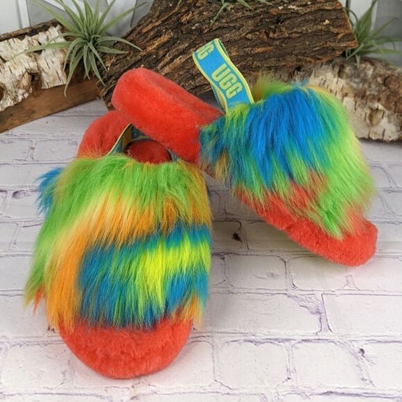 UGG Fluff Yeah Slide Tie Dye Slippers - Picture 1 of 9